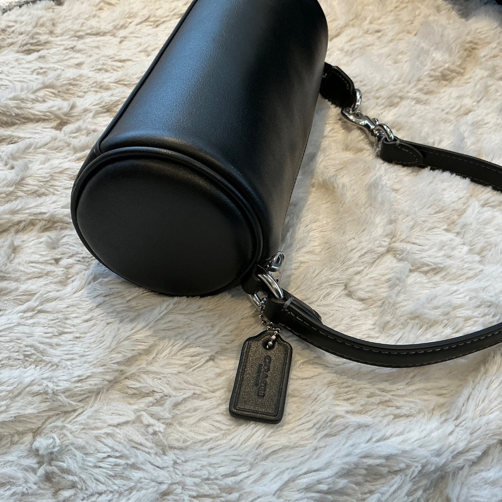 NWT COACH Nolita Smooth Black Leather Barrel Bag/Silver Hardware - Picture 4 of 10